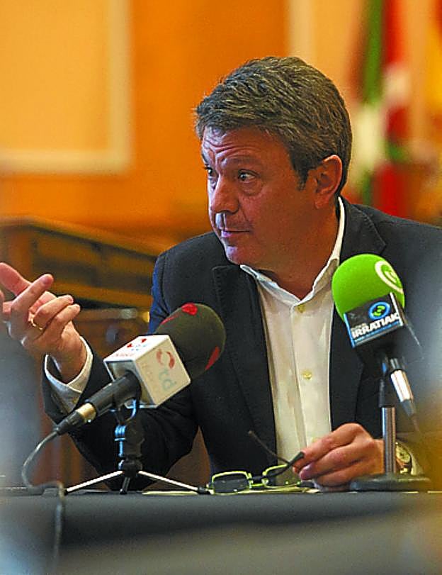 José Antonio Santano. 