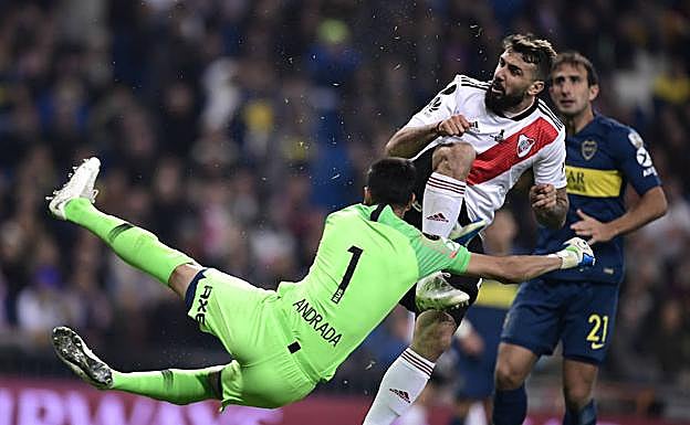 Una acción de la final de la Copa Libertadores. 