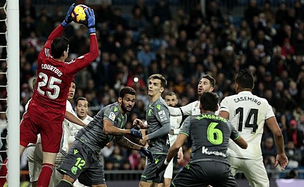 La Real Sociedad no ganaba en el Bernabéu desde el 23 de mayo del 2004