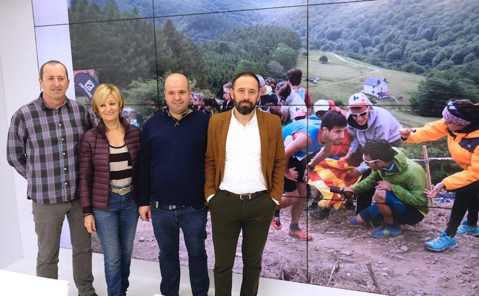 Momento de la presentación de la Zegama-Aizkorri. 