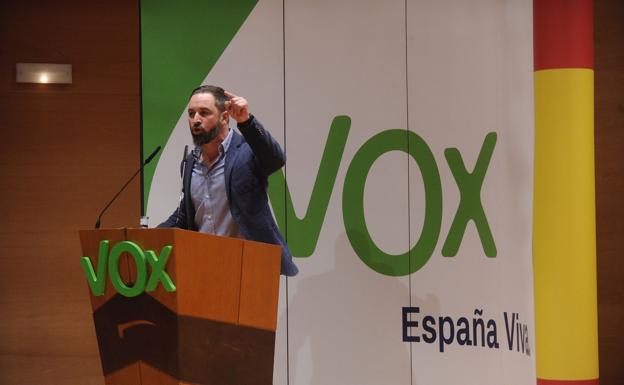 Abascal en un mitin de Vox en el Palacio Euskalduna de Bilbao. 