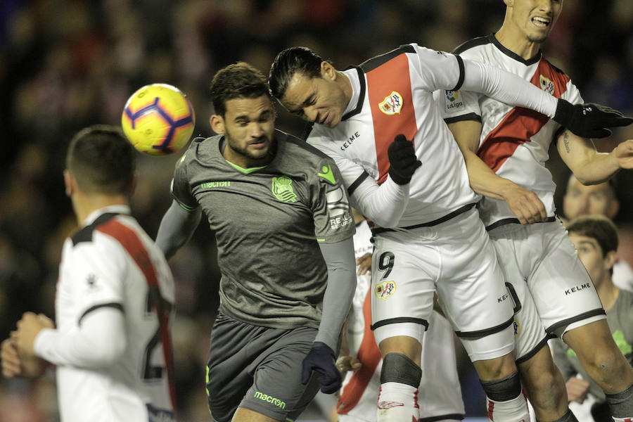 Partido muy disputado en Vallecas de la Real Sociedad