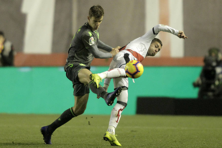 Partido muy disputado en Vallecas de la Real Sociedad