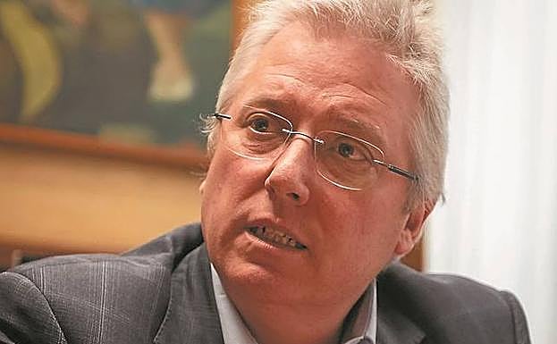 José Ignacio Asensio, en su despacho del palacio foral.