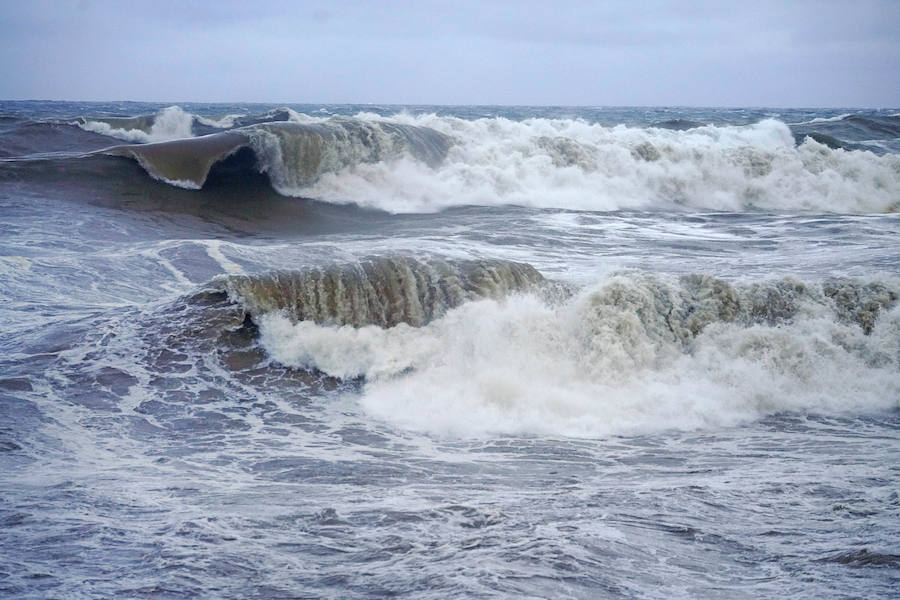 Las intensas lluvias y el viento provocan numerosas incidencias en Gipuzkoa