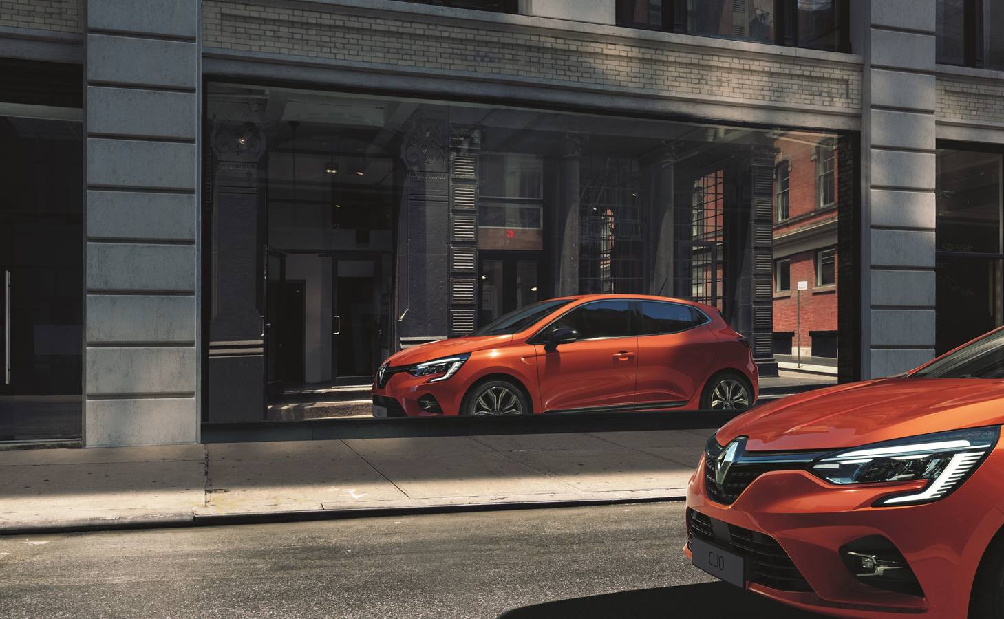 La quinta generación del Clio se acaba de dar a conocer. Una nueva versión con mayor calidad, más tecnología y adopta un diseño más moderno y dinámico.