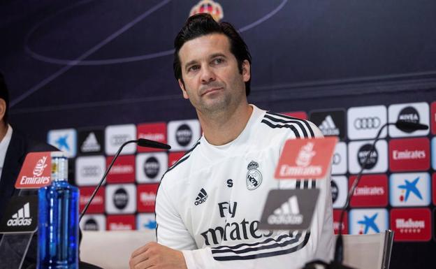 Santiago Solari, en rued de prensa. 