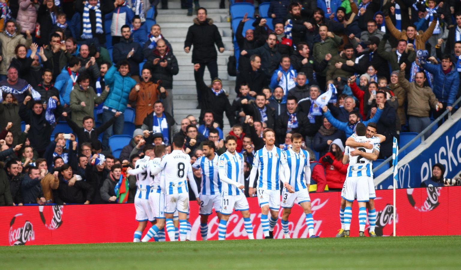 Las mejores imágenes del derbi entre la Real Sociedad y el Athletic en Anoeta. 