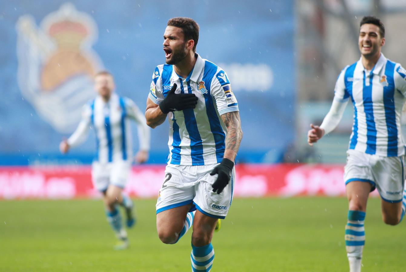 Las mejores imágenes del derbi entre la Real Sociedad y el Athletic en Anoeta. 