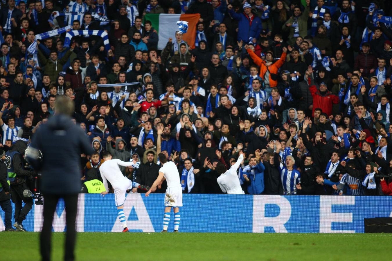 Las mejores imágenes del derbi entre la Real Sociedad y el Athletic en Anoeta. 
