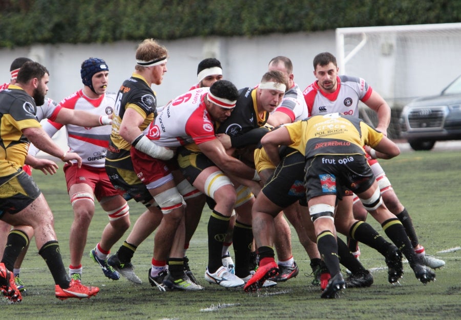 Los ordiziarras han terminado por ceder ante los Aparejadores de Burgos (27-40) y acumulan una segunda semana sin victoria. Alcanzar el cuarto puesto se hace cada vez más difícil. 