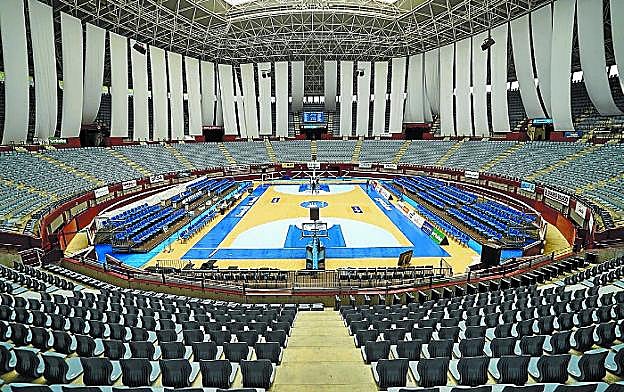 Vista de la plaza de toros de Illunbe, acondicionada para albergar partidos del GBC. 