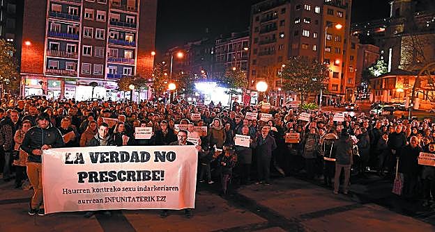 Muestras de apoyo a las víctimas en Bilbao