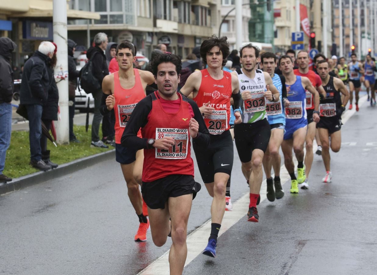 Lluvia, frío y triunfos muy reñidos en los 10 kilómetros de la Gimnástica de Ulía 