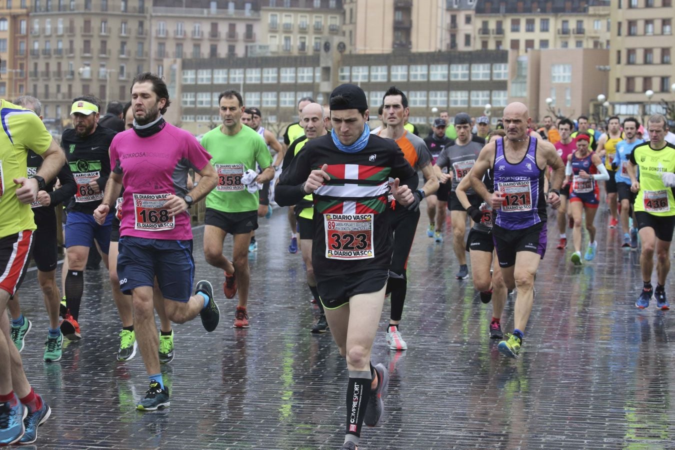 Lluvia, frío y triunfos muy reñidos en los 10 kilómetros de la Gimnástica de Ulía 