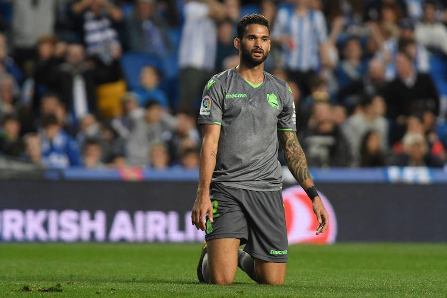Las fotos más espectáculares del encuentro disputado en Anoeta entre Real Sociedad (esta vez con la segunda equipación) y el Leganés.