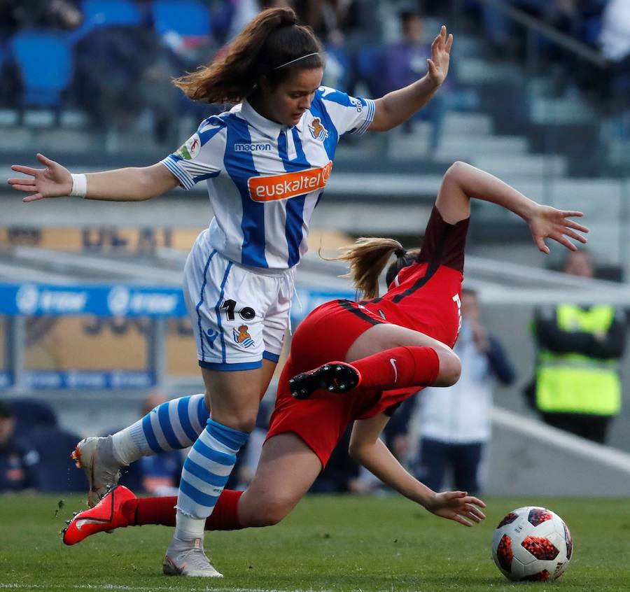 Las mejores imágenes de la victoria de la Real Sociedad ante el Sevilla y que le sirve para entrar en la final de la Copa de la Reina por primera vez en su historia 