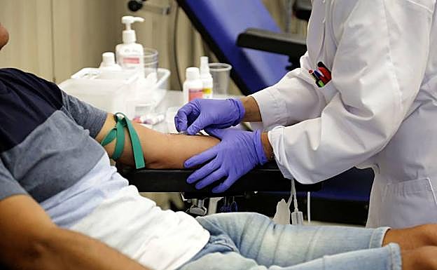 Alrededor de 52.000 personas donaron sangre en Euskadi durante 2018