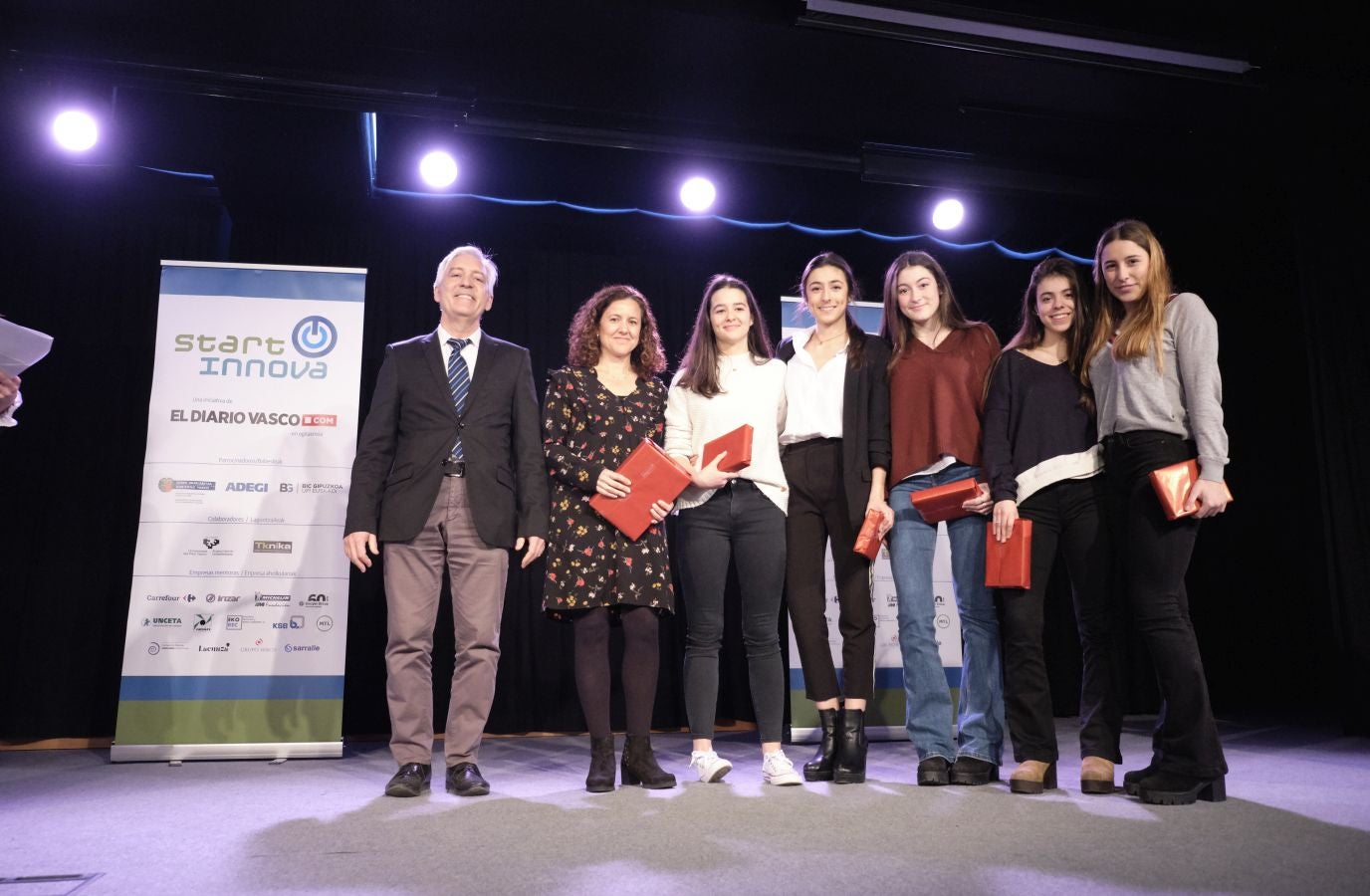 El emprendimiento tiene futuro en Gipuzkoa. Es la principal conclusión que se puede extraer de la séptima edición de STARTinnova, el programa pedagógico impulsado por diariovasco.com y que este curso ha contado con la participación de más de 3.000 alumnos unos 200 centros escolares en Euskadi, Asturias, Valencia, La Rioja, Castilla y León y Madrid.