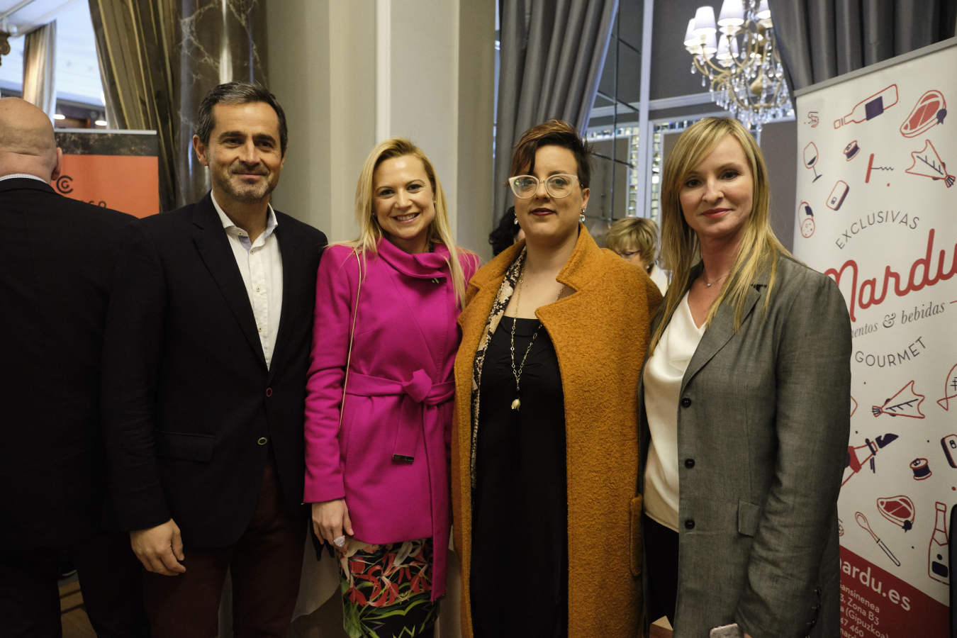 La segunda edición de los premios 'Cinco Estrellas', organizados por EL DIARIO VASCO, han tenido lugar este lunes en el Hotel Maria Cristina de la capital guipuzcoana. El principal galardón ha recaido en la figura de Antoine Griezmann, exjugador de la RealSociedad, actualmente en las filas del Atlético de Madrid y que se ha llevado el premio por su reciente título de Campeón del Mundo logrado en Rusia el verano pasado con la selección francesa y la Europa League, lograda con el Atlético de Madrid.