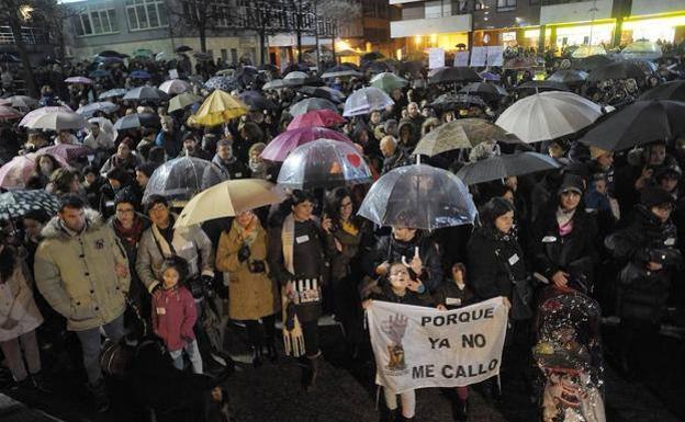 Imagen de la manifestación contra los abusos sexuales a menores celebrada en Basauri el pasado mes de enero.