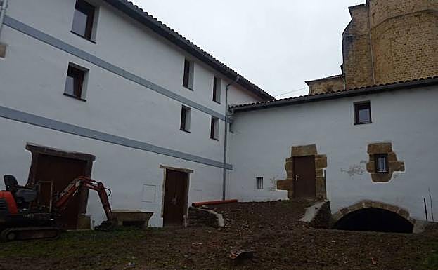 Mutiloako Errotatxoko lanak, artxiboko irudian