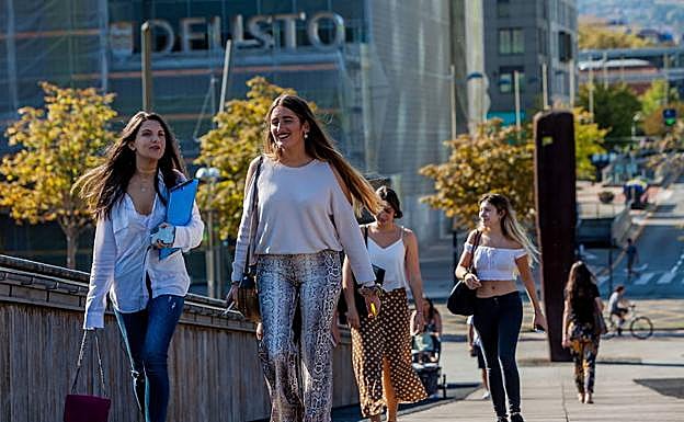 Deusto espera comenzar a impartir los estudios de Medicina en Bilbao en septiembre