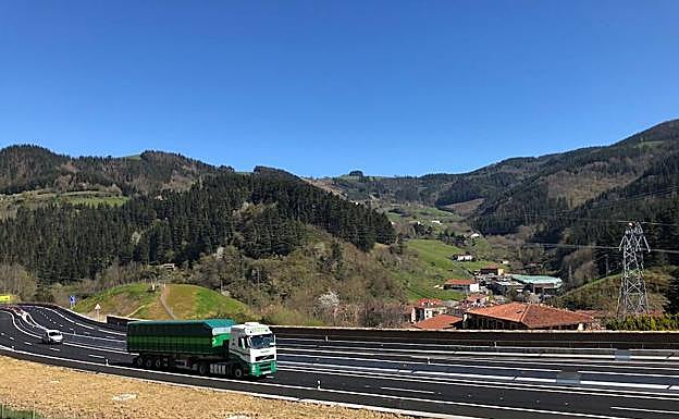 Carril Bergara Beasain abierto