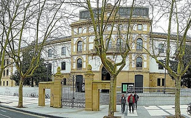 Firmado el convenio para la plantilla de Tabakalera, con una subida salarial media del 12%