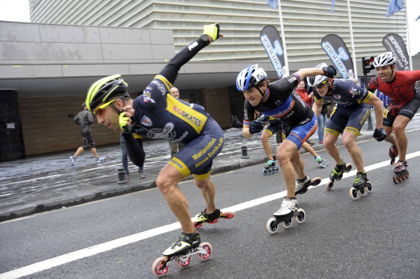 El 30 de marzo del año 1919, la Behobia-San Sebastián se disputó por primera vez. Desde entonces, la carrera ha tenido 54 ediciones en tres etapas diferentes.