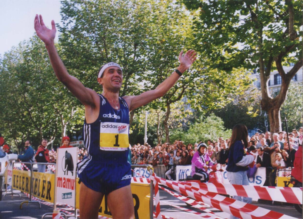 El 30 de marzo del año 1919, la Behobia-San Sebastián se disputó por primera vez. Desde entonces, la carrera ha tenido 54 ediciones en tres etapas diferentes.