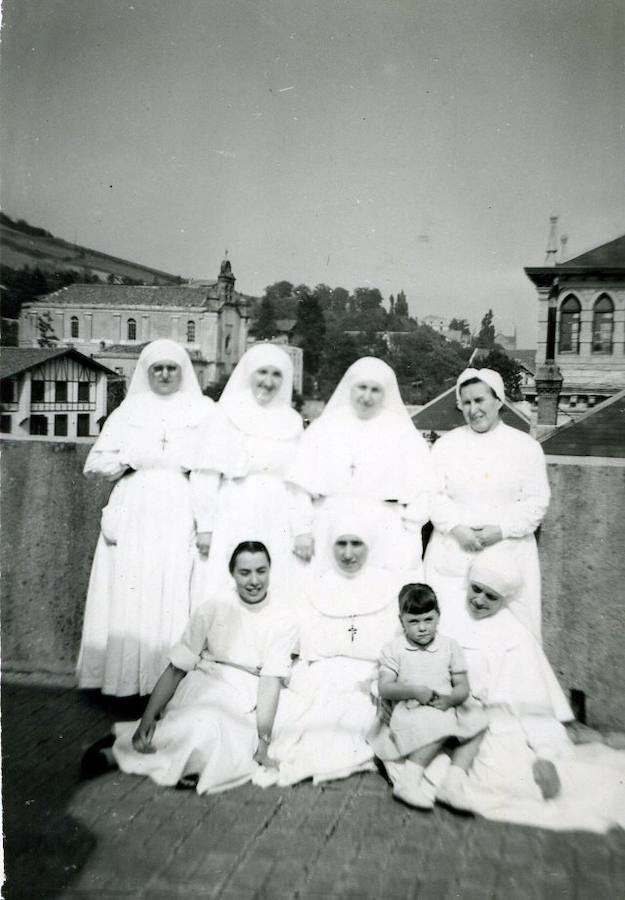 Miles de donostiarras de entre 60 y 86 años nacieron en las casas de maternidad de Aldakonea y Ategorrieta antes de que se inaugurara la actual Residencia Sanitaria Nuestra Señora de Aranzazu en 1960.