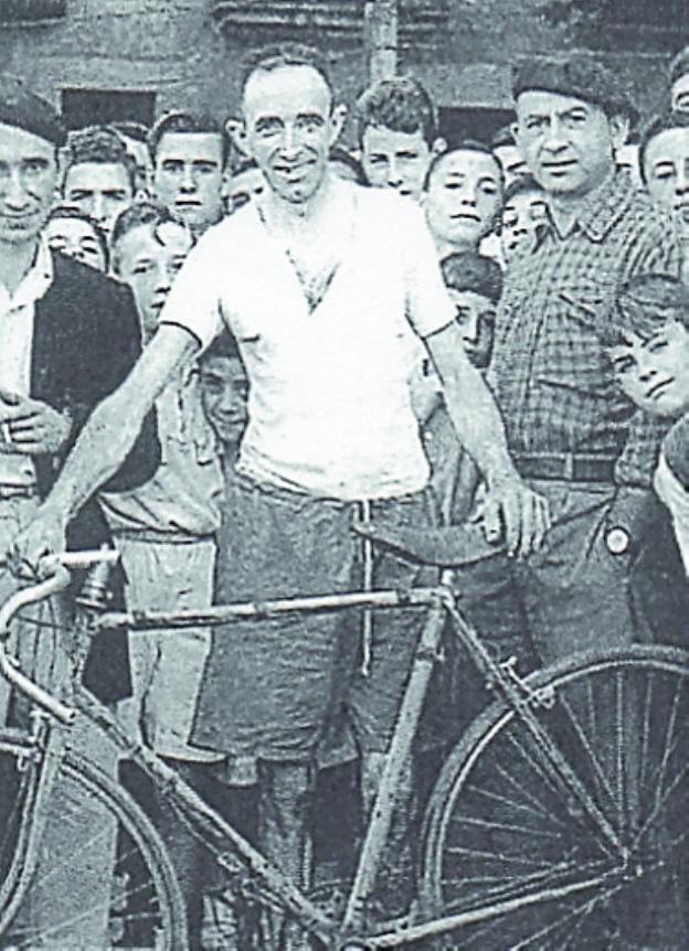 Juan José Rezola en 1953.