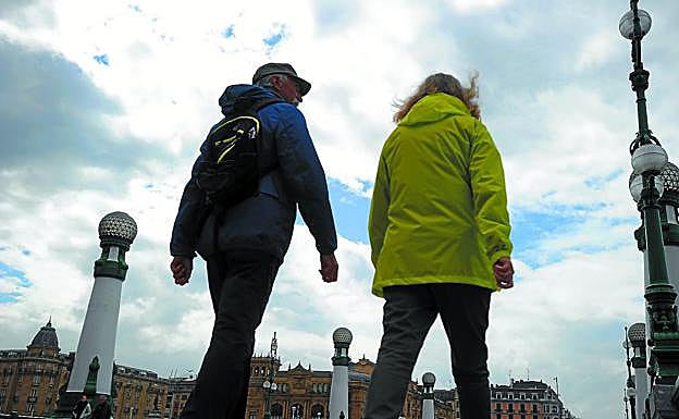 La lluvia regresó ayer a Gipuzkoa aunque también se abrieron algunos claros.