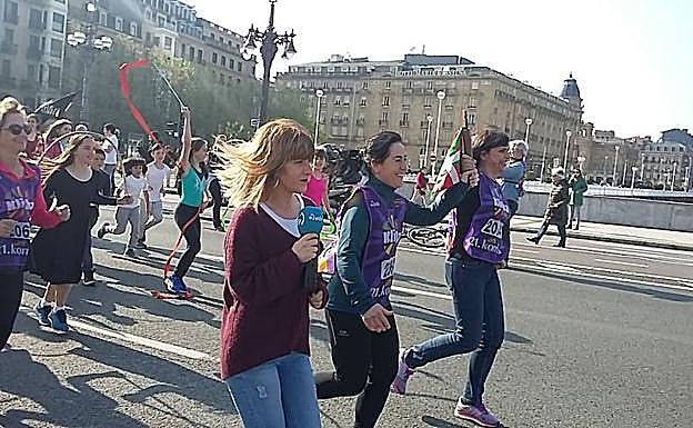 Galería. Korrikak Donostia zeharkatu du arratsaldean.