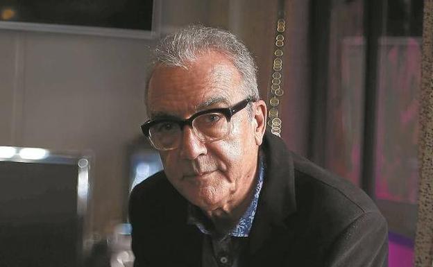 Juan José Millás: «En la madurez regresa el misterio que tuvimos de niños»