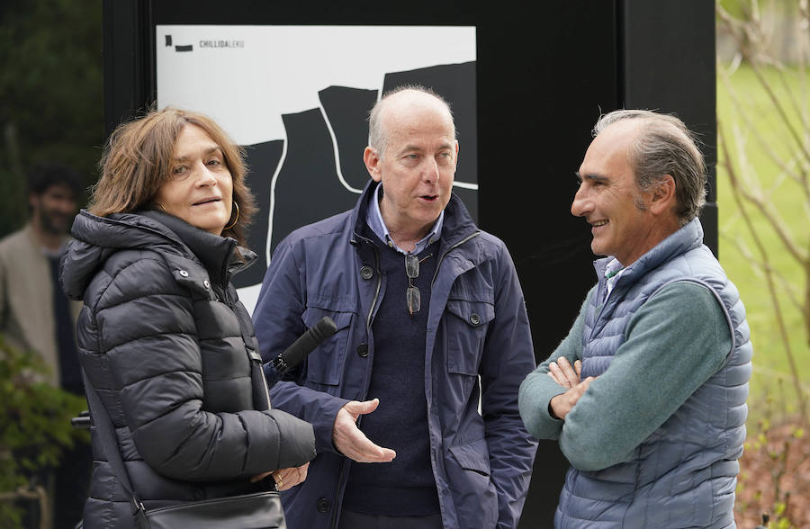 Un goteo incesante de visitantes vuelve a dar vida a Chillida Leku en la aapertura oficial al público este miércoles