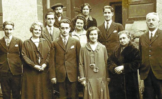 Familia. Teresa García y Félix Arano fueron padres de 9 hijos, de los que 4 fallecieron tempranamente. 