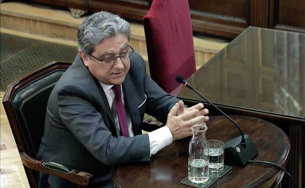 El exdelegado del Gobierno en Cataluña, Enric Millo, durante el juicio del procés. 