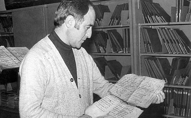 Ansorenak etxean jaso zuen, umetan, bizitza osoan barreiatu duen musikarekiko maitasuna