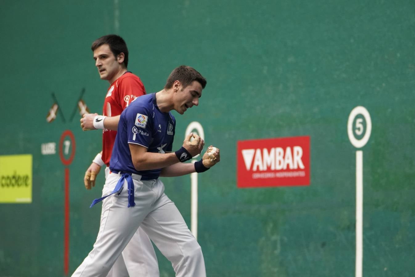 Importante triunfo en Tolosa con presencia entre el público de Asier Illarramendi. 