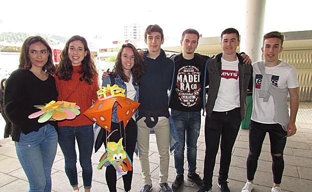 Dos de los grupos participantes en el certamen