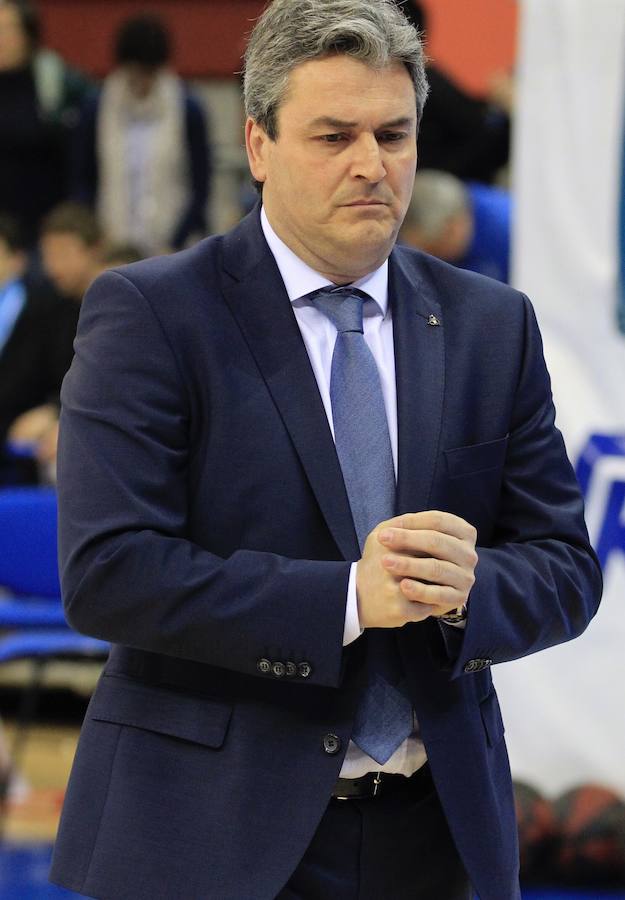 El GBC-Delteco ha perdido 77-87 ante el Baskonia en casa.