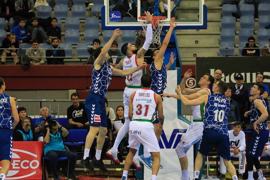 El GBC-Delteco ha perdido 77-87 ante el Baskonia en casa.