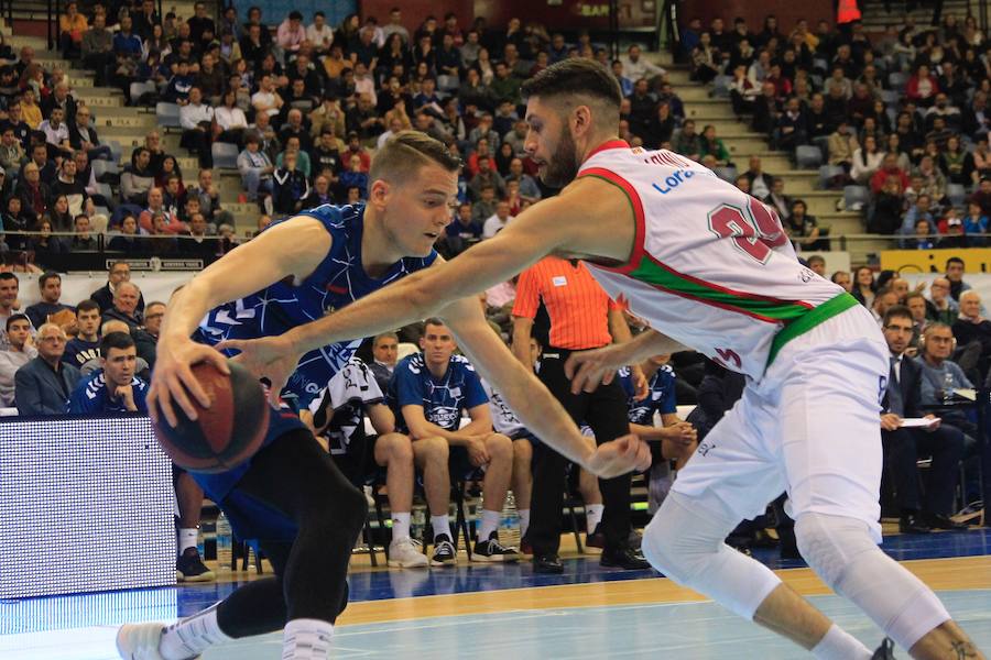 El GBC-Delteco ha perdido 77-87 ante el Baskonia en casa.