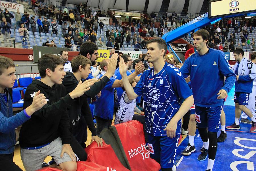 El GBC-Delteco ha perdido 77-87 ante el Baskonia en casa.