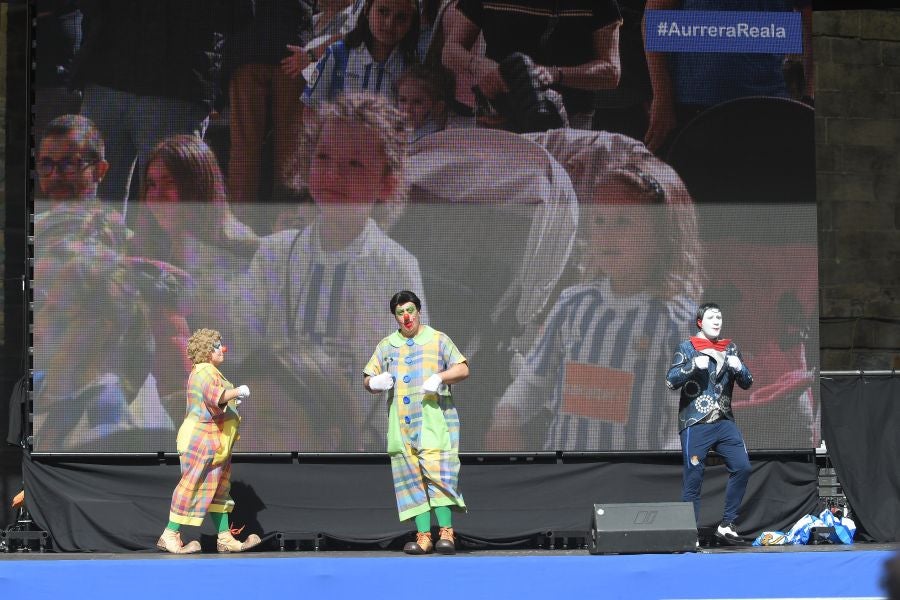 Niños y mayores se han acercado hasta la Trini para vivir la final de la Copa de la Reina 