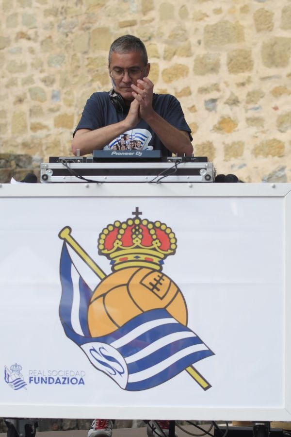 Niños y mayores se han acercado hasta la Trini para vivir la final de la Copa de la Reina 