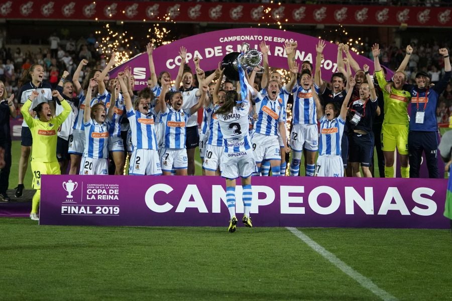 La Real Sociedad hace historia al vencer en la final de la Copa de la Reina ante el Atlético Madrid. 