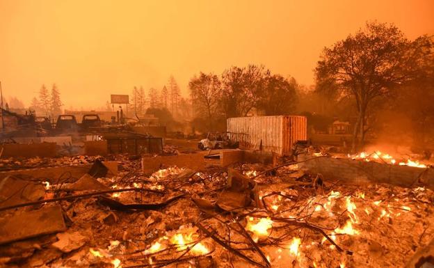 Las llamas destruyen Paradise, en California (imagen de archivo).